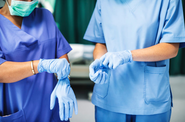 Nitrile, Latex or Vinyl: Are You Using the Right Gloves?